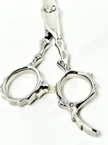 5.5” ICON Chrome Titanium Point Cutting Shears ICT-702 5.5” ICON Chrome Titanium Point Cutting Shears ICT-702